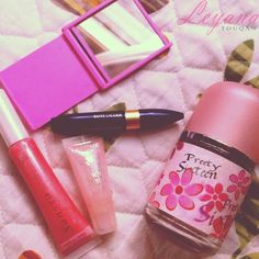 girlie stuff | Girly stuff by ~LeyanaTouqan on deviantART Tumblr Girly Aesthetic, 2010s Style, Pink Office Supplies, Inexpensive Makeup, Typical Girl, Pink Lillies, 2014 Tumblr, Girlie Girl