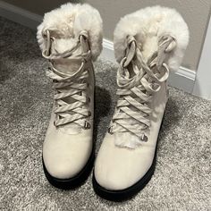 White Heeled Boots. Very Comfortable And Cute. Only Worn Once Snow White, White Heeled Boots, White Heels, Boot Brands, Shoes Heels Boots, 2 Colours, Shoes Women Heels, Heeled Boots, Shoes Heels