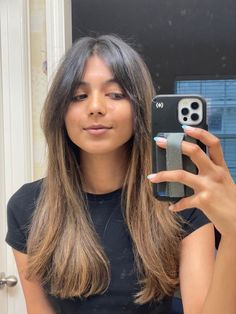 Blonde Balayage On Indian Hair, Indian Girl Hair Highlights, Trending Hair Colour For Indian Skin, Short Hair Balayage Indian Skin, Short Black Hair Balayage Indian, Brown Balayage On Black Hair Indian, Blonde Balayage On Indian Skin, Ginger Hair On Indian Skin, Indian Skin Hair Color Highlights