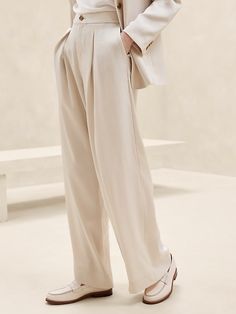 Silky Pleated Wide-Leg Pant | Banana Republic Factory Simple Wardrobe, Oyster Pearl, Summer Work Outfits, Banana Republic Factory, Pleated Pants, Petite Size, Wide Leg Trousers, Black Print, Work Outfit