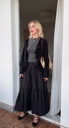 Modest Dark Feminine Outfits, Cute Travel Outfits Fall, Modest Summer Work Outfits, Cold Dress Outfit, Black Maxi Skirt Outfit Fall, Black Linen Skirt Outfit, Work Ootd, Church Ootd, Witchy Outfits Casual