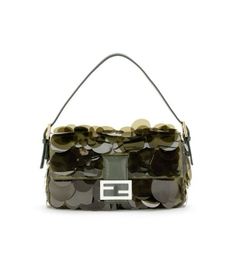 Fendi Aesthetic, Statement Handbag, Expensive Bag, Aesthetic Bags, Stylish Purse, Iconic Bags, Pretty Bags, Vintage Purses, City Bag