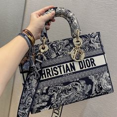 Size: 32cm*12cm*24cm It comes with Dust box, Care manual, Tag, and Paper bag. Dior Embroidered Bag, Luxury Bags Black, Top Designer Bags, Chanel Backpack, Girly Bags, Replica Designer Handbags, Chanel Purse, Dior Handbags, Bags Black