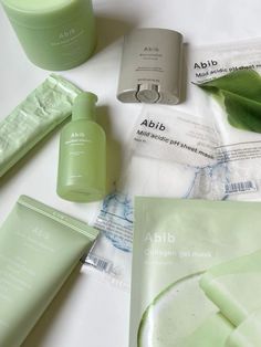 Kbeauty Korean Skincare Aesthetic, Green Skincare Aesthetic, Abib Skincare, Korean Skincare Aesthetic, Kbeauty Korean Skincare, Asian Skin Care Routine, Green Tea Skin Care, Glowup Tips, Green Skincare