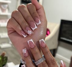 Different Type Of French Tip Nails, French Tip With 3d Flower, French Tip Acrylic Nails 3d Flower, Short French Nail Designs, French Tip Nails With Flower Charms, White French Tip Nails With 3d Flower, Medium French Tip Acrylic Nails With 3d Flowers, Henna Nails, Quinceanera Nails