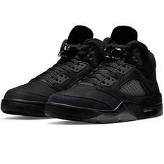 Jordan Black Cat, Jordan 5s, Jordans Retro, Business Major, Sneakers Jordans, Scary Dogs, Retro 3, Shoes Sneakers Jordans