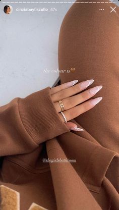 Kylie Nails, Diva Nails, Music On Spotify, Fall Acrylic Nails, Almond Nails Designs, Almond Acrylic Nails, Nail Swag