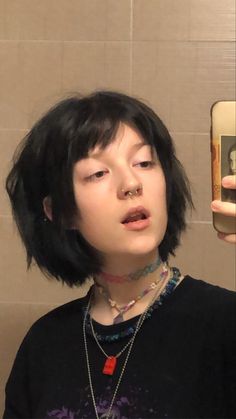 Fun Bob Haircut, Alt Bob Haircut, Short Alt Haircuts, Goth Bob Haircut, Emo Micro Bangs, Short Goth Hair With Bangs, Grunge Bob Haircut Bangs, Goth Bob With Bangs, Alt Girls With Short Hair