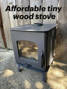 cheap wood stove for tiny house Tiny House Fireplace, Tiny House Wood, Wood Stove Installation, Small Wood Burning Stove, Wood Burning Stoves Living Room