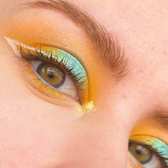 #clionadhochre on Instagram | Hashtags Yellow Makeup Ideas, Honey Makeup, Uh Huh Honey, Yellow Makeup, Rave Fits, Fun Makeup, Face Art Makeup