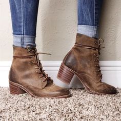 Heeled Combat Boots, Wedding Boots, Combat Boot, Frye Shoes, Crazy Shoes, Shoe Obsession, Leather Lace