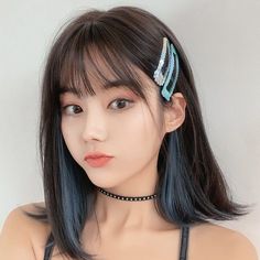 Cute Short Hair With Bangs, Brown And Blue Hair, Short Hair With Bangs Hairstyles, Straight Hair Highlights, Short Hair Highlights, Blue Highlights