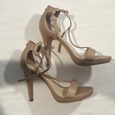 Brand: Guess Size 7 Nude Heels Almost Brand New Guess Heels, Guess Shoes, Nude Heels, Dream Wardrobe, Shoes Women Heels, Shoes Heels, Size 7, Women Shoes, Brand New