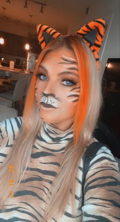 Tiger Costume Women Makeup, Tiger Makeup Women Easy, Diy Tiger Costume Women, Easy Tiger Makeup, Tiger Makeup Women, Feline Costume, Tiger Costume Women