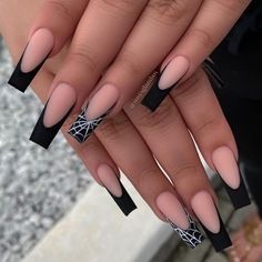 2. Elegant Black French Tips with Spiderweb Accents Nails Daisy, Nails Coral, Nail Spring, Halloween Nails Diy, Holloween Nails, Halloween Acrylic Nails, Cute Halloween Nails, October Nails, Nagel Tips