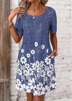 Color:Blue;Size:S;Size:M;Size:L;Size:3XL;Size:4XL;Package Contents:1 X Dress;Occasion:Other;Style:Casual; Cheap Plus Size Clothing, Ditsy Floral Dress, Simple Sewing, Round Neck Dress, Queen Fashion, Dress Occasion, Round Neck Dresses, Floral Print Shorts, Women Shirts Blouse