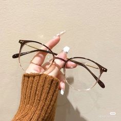 Glasses Frames For Girl, Emory Scott, Glasses Inspo, Glasses For Face Shape