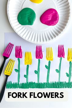 Easy Craft for 3 year olds at Home - fork painting - plastic forks used to paint flowers in easy craft for 3 year olds. Oppgaver For Barn, Easy Toddler Activities, Art Activities For Toddlers, Montessori Toddler Activities, Toddler Arts And Crafts, Baby Learning Activities, Preschool Arts And Crafts, Daycare Activities, Preschool Art Activities