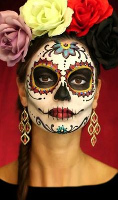 Day Of Dead Costume, Halloween Makeup Sugar Skull, Skull Face Paint, Halloweenský Makeup, Sugar Skull Face, Dead Makeup, Den Mrtvých, Day Of Dead, Cool Halloween Makeup