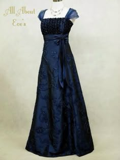 Titanic Dress, Costume Closet, Film Costumes, Prom Dress Inspo, Set Designs, Looks Party, Prom Dresses Vintage, Pretty Prom Dresses