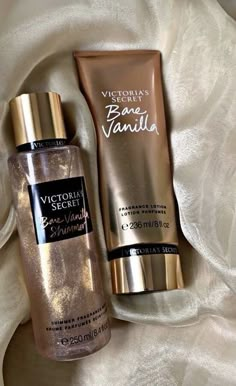 فيكتوريا سيكريت, Victoria Secret Perfume Body Spray, Koleksi Parfum, Victoria Secret Body Spray, Bare Vanilla, Smell Nice, Victoria Secret Fragrances