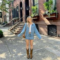 Fall Cowgirl Boot Outfits, Denim Tuxedo Outfit, Country Concert Outfit Inspo Fall, Ojai California Outfits, Denim On Denim Concert Outfit, Fall Country Outfits Concert, Denim On Denim Outfit Country, Winter Country Music Concert Outfit, Country Denim Outfits