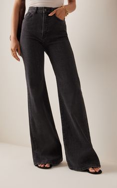 Fuji Stretch High-Rise Flared-Leg Jeans By Jeanerica | Moda Operandi Flare Outfits, Flare Jeans Outfit, Black Flare Jeans, Super Flare Jeans, American Denim, Dresses Elegant, Denim Branding, Denim Flares