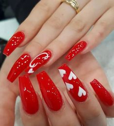 28 Easy Valentine’s Day Nail Art Ideas 14 Nail designs valentines, Valentine's day nail Pedicure Gel, Valentines Nail Art Designs, Vday Nails, Unghie Nail Art, Heart Nail Designs, Red Nail Art, Valentine Nail Art, February Nails, Red Acrylic Nails