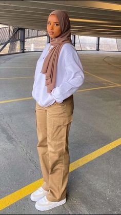 Hijab Outfit Summer, Hijab Streetwear, Modest Street Fashion, Modest Streetwear, Street Hijab