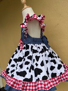 Cow Toddler Dress,farm Dress,girls Cow Dress,baby Cow Dress,toddler Cow Costume Outfit,cow Dress,cow Costume,farm Dress,farm Outfit,cow Dres - Etsy Hong Kong Toddler Cow Costume, Farm Outfit, Cow Dress, Farm Dress, Cow Costume, Farm Clothes, Baby Cow, Baby Cows, Dress Girls