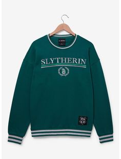 Slytherin Outfit, Harry Potter Slytherin, Slytherin House, Harry Potter Outfits, Harry Potter Gifts, Common Room, A Snake, The Common, House Colors