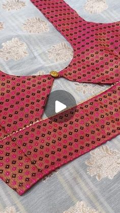 Bluse Desine Latest, Exclusive Blouse Designs, Indian Dresses For Kids, Blouse Back Neck Design, Back Neck Design, Blouse Back Neck, Krishna Drawing, Dress Sewing Tutorials