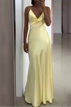 Sexy Spaghetti Strap Sleeveless Mermaid Satin Long Evening Prom Dresse – RomanBridal Butter Yellow Prom Dress, Yellow Grad Dress, Dresses Oscars, Prom Dress Flowy, Classy Formal Dress, Yellow Prom Dresses, Yellow Prom Dress, Prom Dress Inspo, Dress Hire