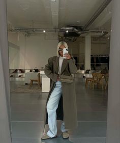 Long Coat Outfit, Cold Outfits, Corporate Outfits, Outfit Trends, Outfit Inspo Fall, Mode Inspiration