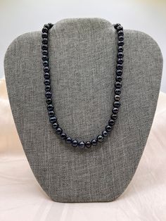 This Black Freshwater Pearl Necklace for Men is bold and fashionable. This Pearl Choker would accent any outfit. This Single Strand Men's Pearl Necklace is made with a 14k Gold Filled or Sterling Silver Lobster Claw Clasp. This handsome necklace is crafted with Grade A Freshwater Pearls. Check out the matching Bracelet: https://www.etsy.com/listing/1673123145/black-freshwater-pearl-bracelet-for-men Available in a variety of lengths. Freshwater Pearl Size: 8-9mm Grade A Sterling Silver or 14k Gol Black Pearl Necklace Men, Mens Pearl Necklace, Pearl Necklace Men, Black Freshwater Pearls, Black Pearl Necklace, Necklace Men, Freshwater Pearl Bracelet, Freshwater Pearl Necklace, Necklace For Men