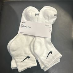 Brand New With Tags On. 6 Pair. Size Women 10-13/Men 8-12. Ankle Length. White Nike Socks, Nike Crew Socks, Nike Clothes Mens, Pretty Socks, Nike Socks, Baby Christmas Gifts, Birthday Wishlist, Cute Comfy Outfits, Simple Trendy Outfits