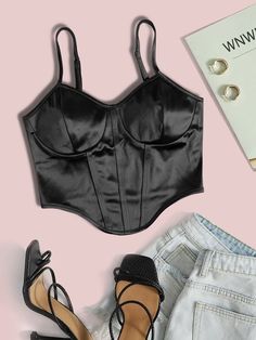 Elegant Vest, The 90s Fashion, Satin Cami Top, Crop Cami Top, Satin Noir, Black Cami Top, Satin Crop Top, Cropped Camisole, Y2k Aesthetic Outfits