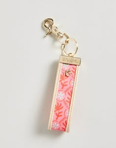 Grab-N-Go Keychain Queenie Quilted Floral from Spartina 449 Xc Team Gifts, Cute Key Wristlet, Aesthetic Lululemon Keychain, Wallet And Keychain, Cute Wristlet Keychains, Key Chain Charms, Cute Car Keys Keychains Ideas, Wallet Keychain Ideas, Preppy Keychains