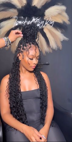 Black Prom Hairstyles Braids, Hair Styles For Bohemian Braids, Braids For Black Women Bohemian, Knotless Braids With Curly Hair Added, Classy Braid Styles For Black Women, Boho Knotless Braids Wedding, Boho Hair Styles For Black Women, Bohemian Knotless Braids In A Bun, Bohemian Braids With Jewelry