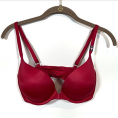 Victoria’s Secret Red Very Sexy Bra Nwt - 34d Never Worn- All Tags Are On Red Padded Bra From The “Very Sexy” Collection. Corset Style On Sides And Front Close. Shop With Confidence: * Clean, Smoke Free Home * Ships Same Or Next Day * Five Star Seller * Posh Ambassador * Closet Share With Any Purchase Made (Up To 25 Listings) Aesthetic Costumes, Front Closure Bra, Red Corset, Satin Bra, Corset Bra, Padded Bralette, Red Bra, Blue Bra, Nude Bra