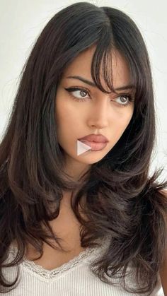 ** face framing layers, face framing curtain bangs medium hair..? Wavy Hair Face Framing, Wavy Hair Face Framing Layers, Hair Face Framing Layers, Curtain Bangs Wavy Hair, Curtain Bangs And Layers, Curtain Bangs Wavy, Layers Face Framing, Bangs And Layers