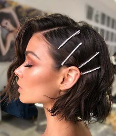 Hairstyle For Prom, Hair Everyday, Everyday Hair, Prom Hairstyles For Short Hair, Hairstyles For, Peinados Fáciles Para Cabello Corto, Trendy Wedding Hairstyles, Short Wedding Hair, Short Bob Haircuts