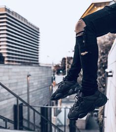 Yeezy Boost Outfit, Black Streetwear Fashion, Black High-top Sneakers With Shock Absorption For Streetwear, Yeezy Boost 350 Outfit, Abrasion-resistant Tactical Boots For Streetwear, Hip Hop Street Fashion, Sporty Summer Outfits, Adidas Women Fashion, Yeezy 500 Utility Black