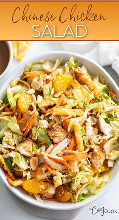 chicken salad with chunks of chicken, cabbage, lettuce, and carrots Chinese Chicken Noodle Salad, Summer Asian Recipes, Light Healthy Lunch Ideas, Light Dinner Ideas For Summer, Summer Meal Prep Lunches, Light Meals For Summer, Light Dinners For Summer, Cold Dinners For Summer, Dinner With Friends Recipes