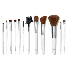 Are you looking for an #original professional set of makeup brushes? 

E.LF set of 12 brushes is available at 130,000ugx. 

Call/Whatsapp  0704 261 720 for deliveries. 

#beautytrendsuganda #elfcosmetics #beauty #makeupartist #makeupartistworldwide #ad #makeupbrushes #makeuptools #eastafrica #repost #uganda Elf Brushes, Elf Makeup Brushes, Makeup Brush Set Best, Cheap Makeup Brushes, Makeup Brushes Guide, Makeup Tip, Best Makeup Brushes