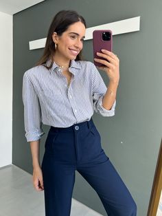 Nova tendência #camisalistrada #casual Work Clothes, Work Outfit, Long Sleeve Blouse, My Style, Outfit Inspo, Women's Top, Clothes