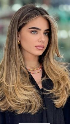 Blonde Hair On Middle Eastern, Middle Eastern Blonde Hair, Middle Eastern Hair Color, Hair Colors For Green Eyes And Fair Skin, Dark Blonde Hair Green Eyes, Blondie Ideas, Hair Colour For Green Eyes, Blonde Hair Green Eyes, Fairy Hair