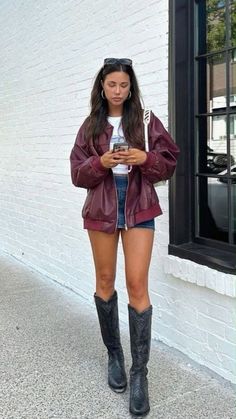 Boot And Shorts Outfit, San Francisco Festival Outfit, Island Concert Outfit, Dress With Jacket Outfit Casual, Feminine 90s Fashion, Outfits With Tan Cowboy Boots, Stylish Simple Outfits, Cold Spring Day Outfit Dressy, Carry Bradshaw Inspired Outfits