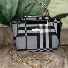 Nwot Never Used Burberry Leather With Gold Handle And Crossbody Chain Kept Clean In A Closet Inside A Mk Dustbag No Zipper Flaws Zero Damage Marks Or Stains Smoke Free Home Protector Over Burberry Emblem Peeling But Still Attached Retailed Over $2400 Burberry Purse, Burberry Black, Gold Handles, Burberry Bag, Keep It Cleaner, Crossbody Bags, Burberry, Dust Bag, Bag Lady