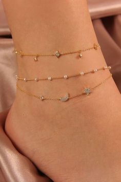 Anklet Aesthetic, Anklet Designs, Ankle Jewelry, Gold Anklet, Dope Jewelry, Girly Accessories, Popular Jewelry, Classy Jewelry, Accessories Ideas